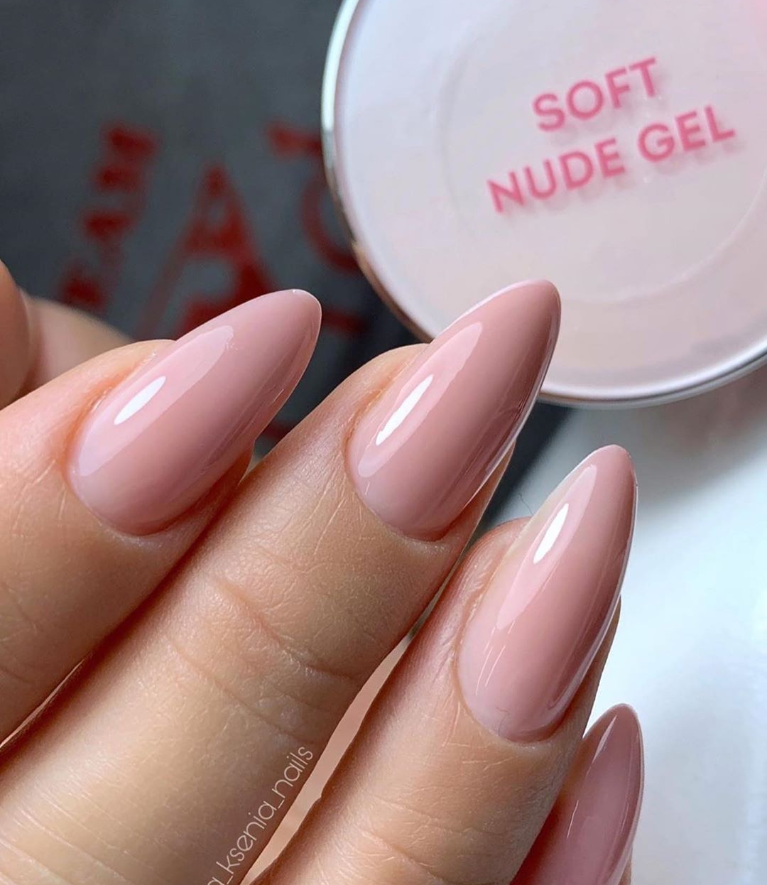 E.Mi Soft Nude Gel - jednofázový gel na nechty 5g